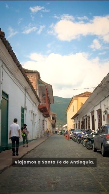 This is not a cruise.
This is Colombia beneath the surface.

Barequeo.
Filigree.
Colonial streets.
A private boat along the Cauca at sunset.

Rivers of Gold —
for travelers who go deeper.

Comment “RIVER” and we’ll send details.  #LuxuryTravel
#ColombiaTravel
#ExperientialTravel
#CulturalTravel
#TravelDeeper